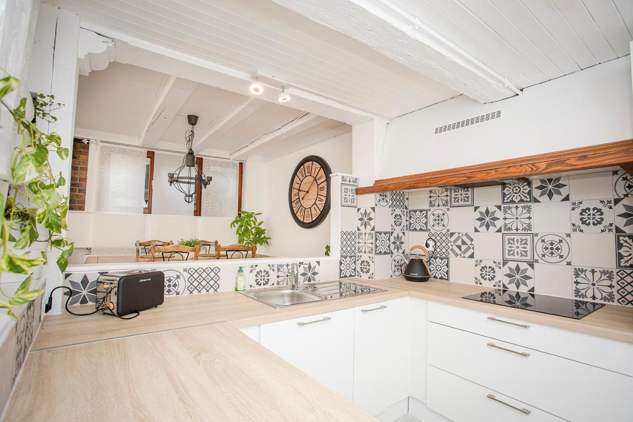Le Grenier Du Photographe Apartment Kaysersberg-Vignoble Exterior photo